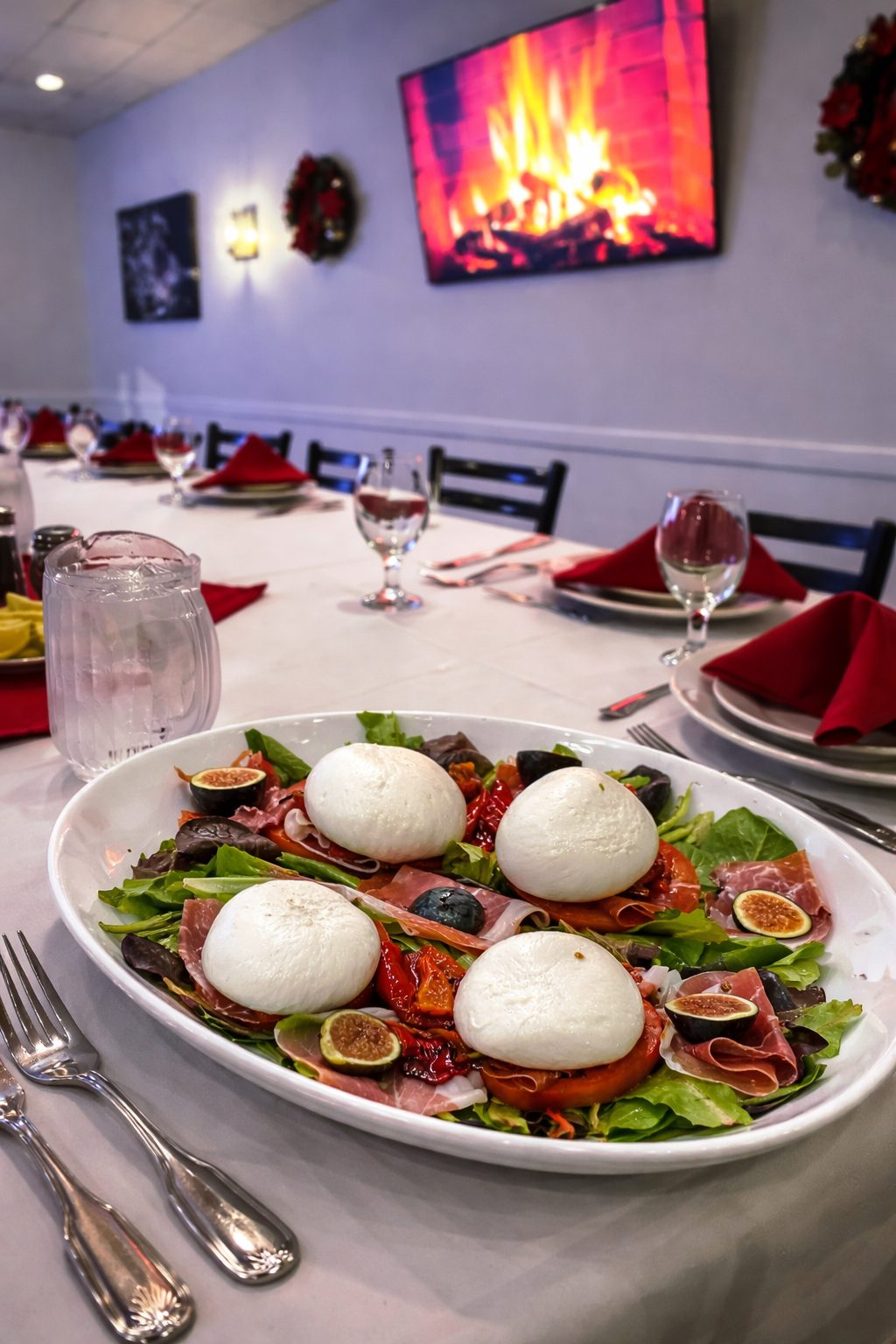 Burrata with prosciutto and figs